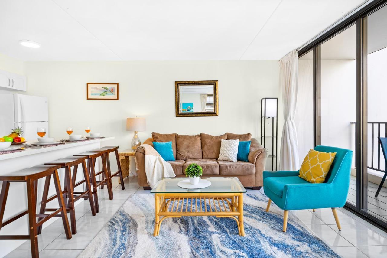 Appartement Waikiki Banyan Oasis With Partial Ocean View, 1-block To Beach, Free Parking Honolulu