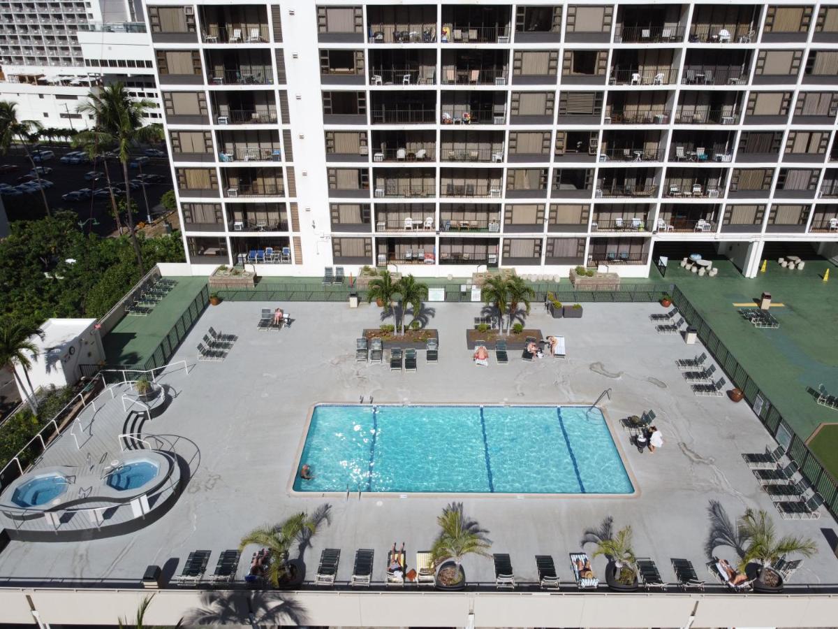 Appartement Waikiki Banyan Oasis With Partial Ocean View, 1-block To Beach, Free Parking Honolulu